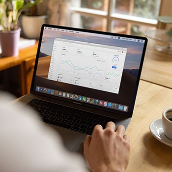 鹿岛鹿角击败对手，晋级亚洲足球锦标赛半决赛